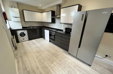 Goldspink Lane, Jesmond Vale, Newcastle - Image 3